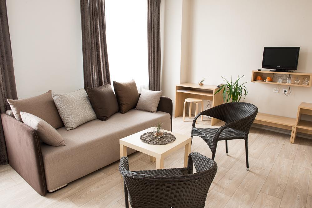 Hotel Imos Břeclav Екстериор снимка