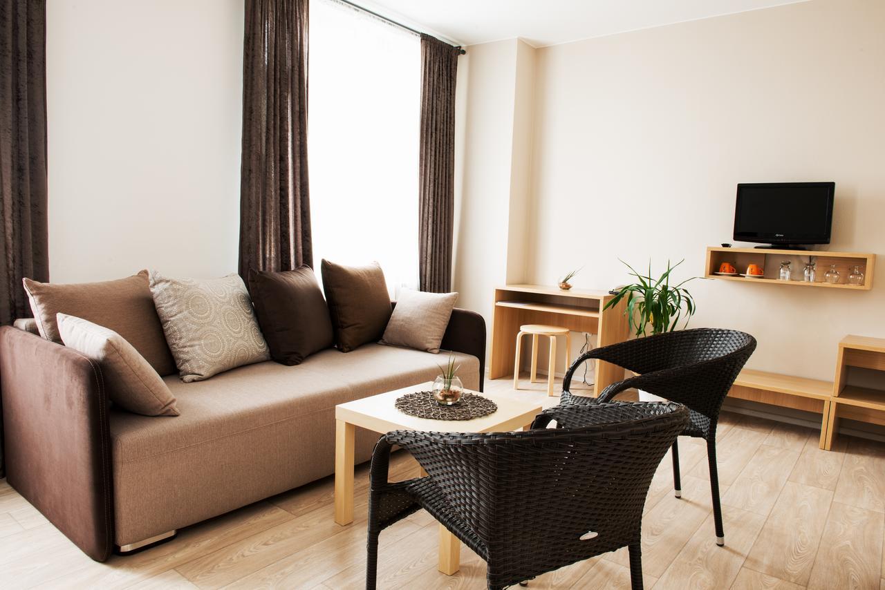 Hotel Imos Břeclav Екстериор снимка